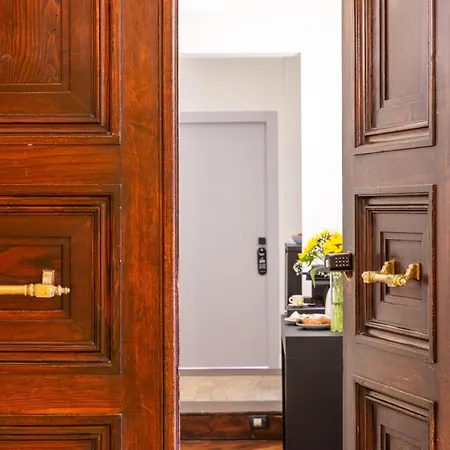 Piazza Del Popolo Boutique Konukevi 4*